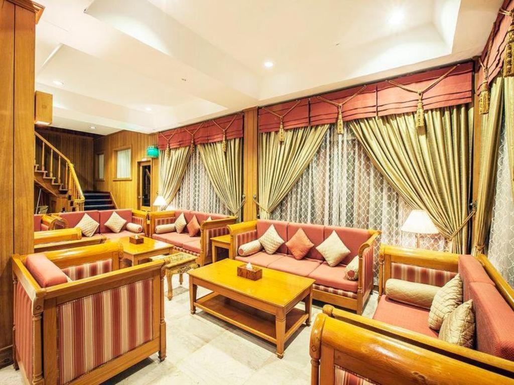 Aye Thar Yar Golf Resort Таунджи Екстериор снимка