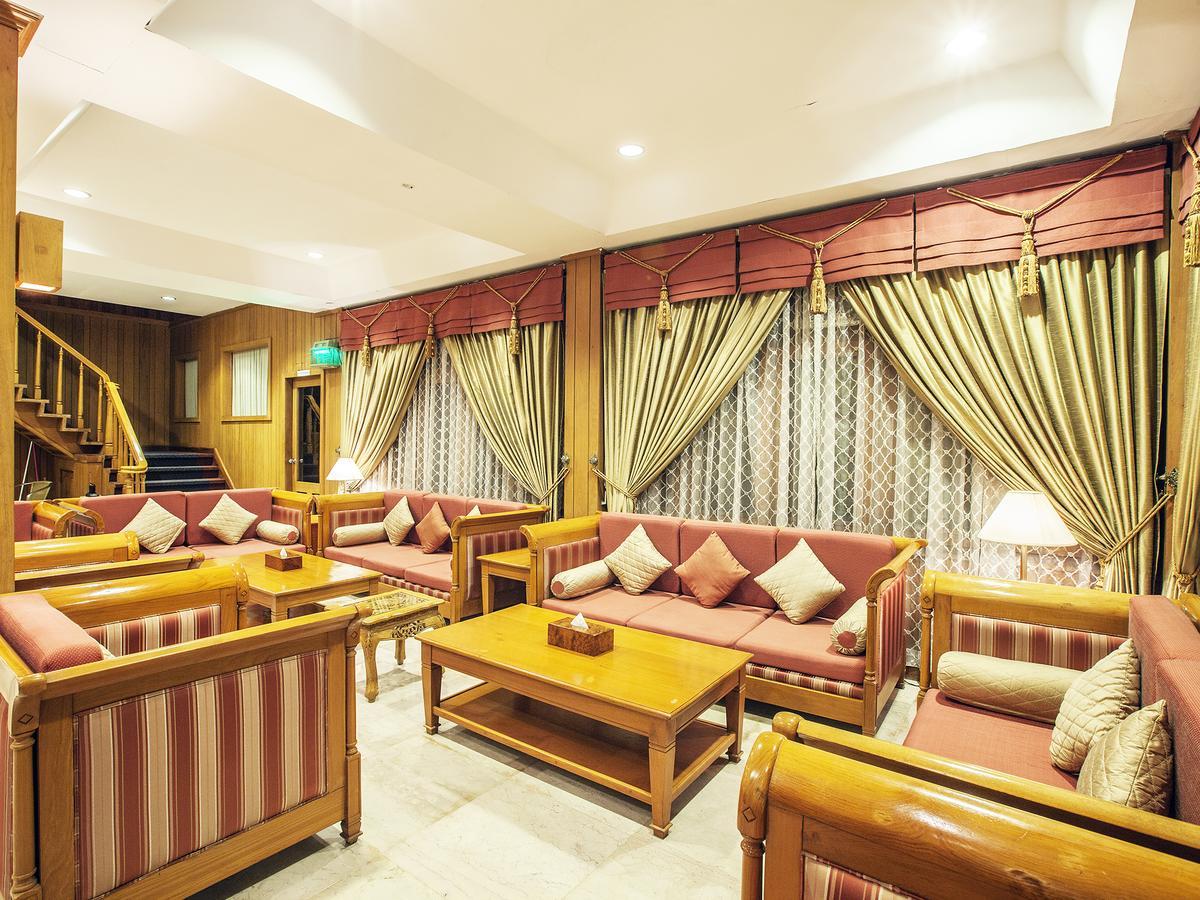 Aye Thar Yar Golf Resort Таунджи Екстериор снимка
