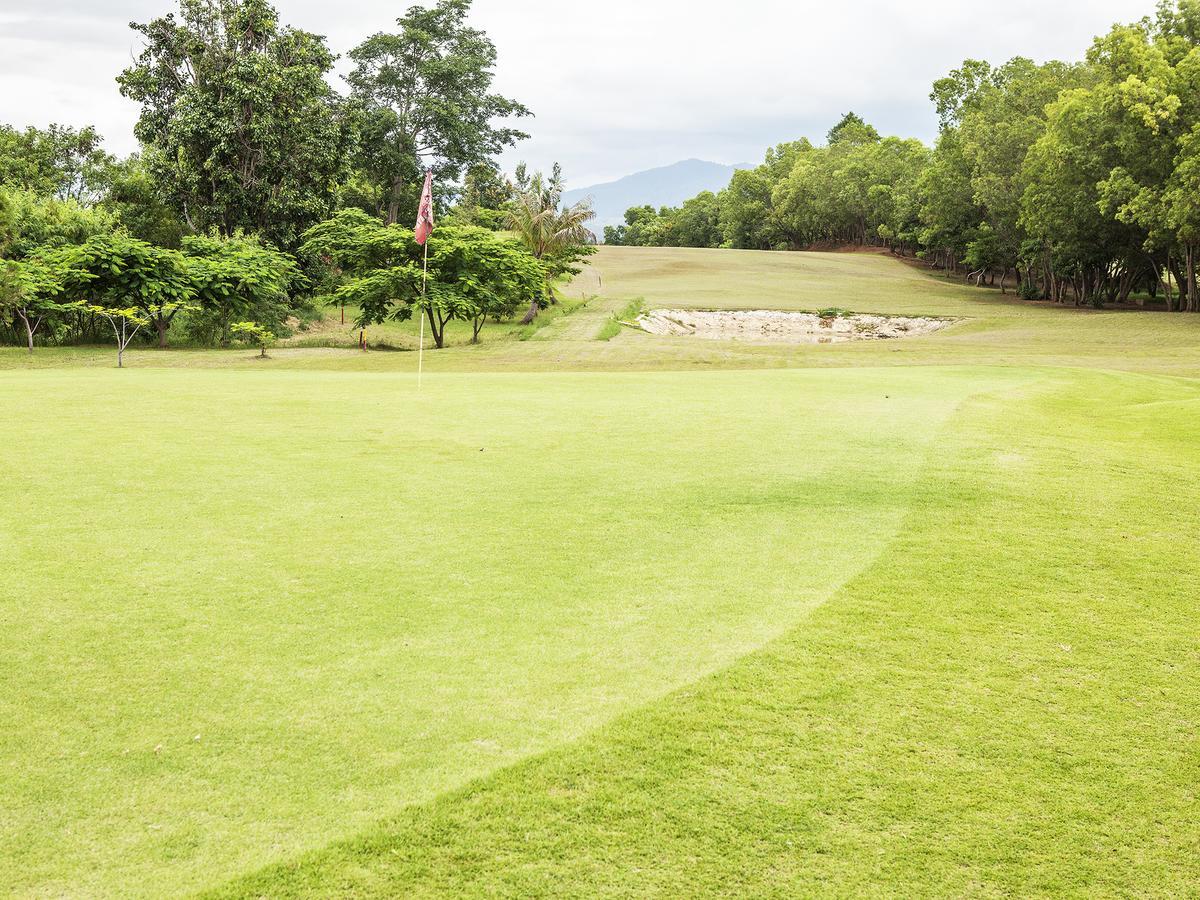 Aye Thar Yar Golf Resort Таунджи Екстериор снимка